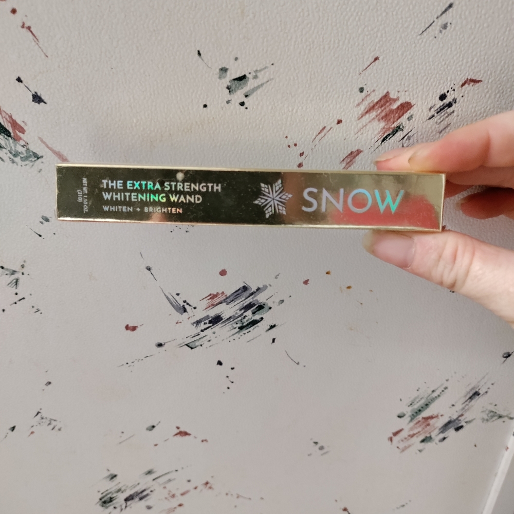 Snow extra whitening wand